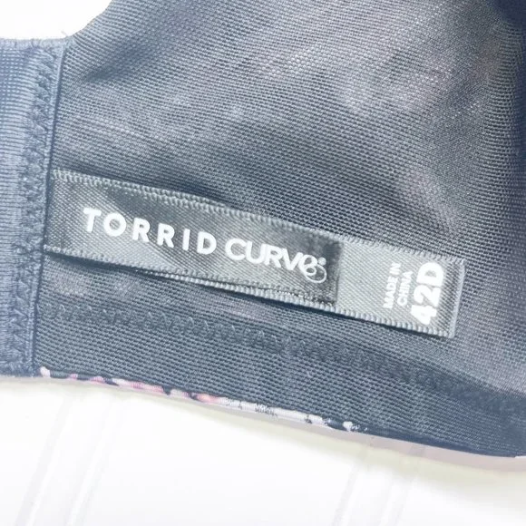 Torrid Black Floral Skull Curve 360 Back Smoothing Push Up Plunge Bra, Size 42D - Picture 9 of 9